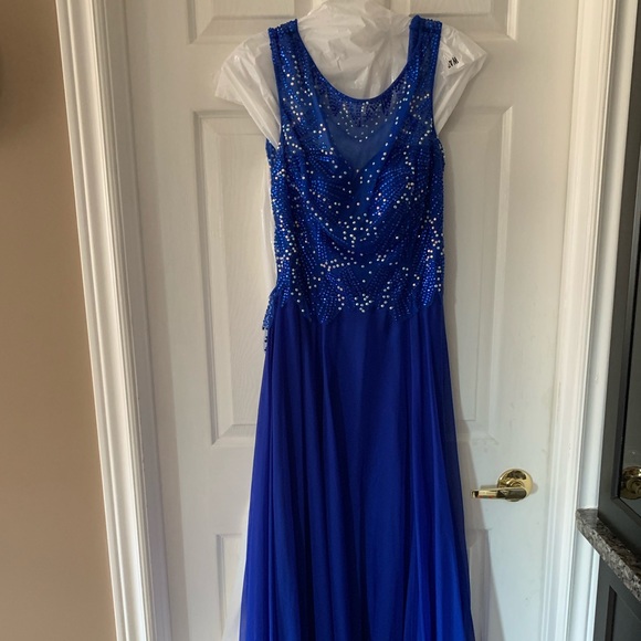 Royal Blue Sequinned Bodice Backless Prom Dress - Picture 4 of 12